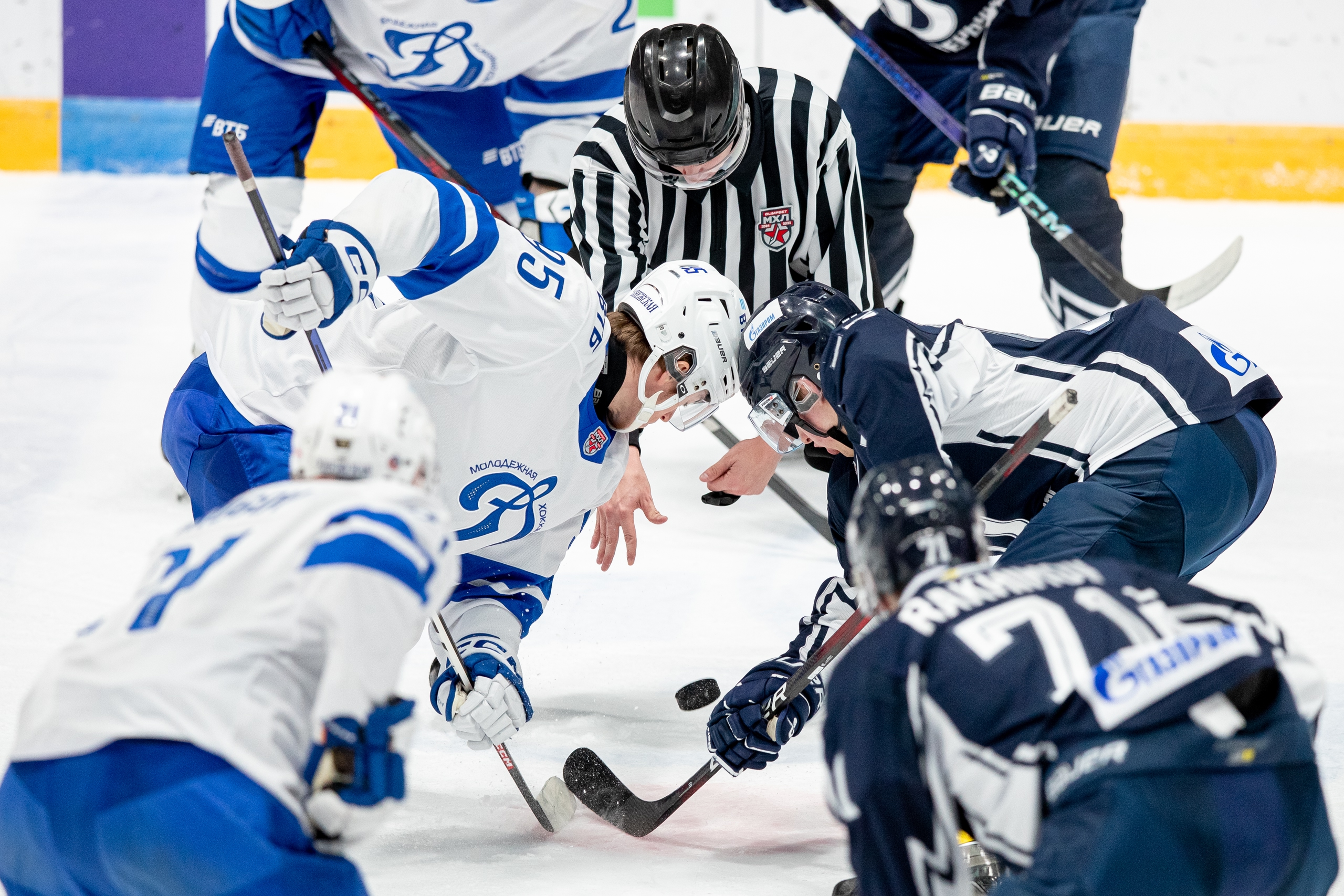 Динамовцы отправились в Санкт-Петербург, где проведут четыре матча