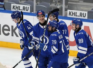 МХК Динамо Москва - Красная Машина-Юниор