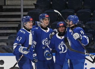 МХК Динамо Москва - Красная Машина-Юниор