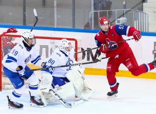 Локо - МХК Динамо Москва