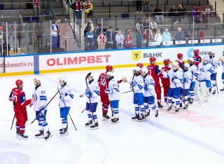 Локо - МХК Динамо Москва