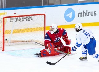 Локо - МХК Динамо Москва