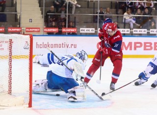 Локо - МХК Динамо Москва