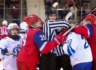 Локо - МХК Динамо Москва