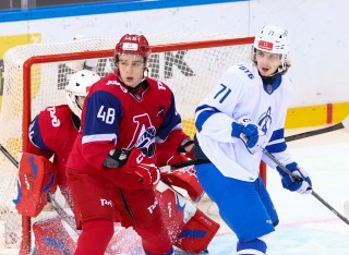 Локо - МХК Динамо Москва