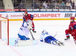 Локо - МХК Динамо Москва