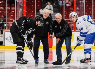 Белые Медведи - МХК Динамо Москва