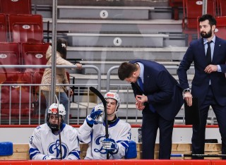 Белые Медведи - МХК Динамо Москва