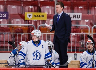 Белые Медведи - МХК Динамо Москва