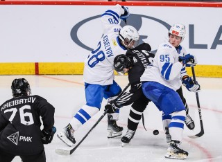 Белые Медведи - МХК Динамо Москва