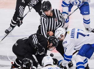 Белые Медведи - МХК Динамо Москва