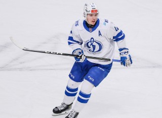 Белые Медведи - МХК Динамо Москва