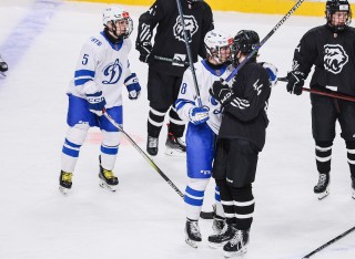 Белые Медведи - МХК Динамо Москва