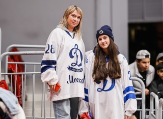 Белые Медведи - МХК Динамо Москва