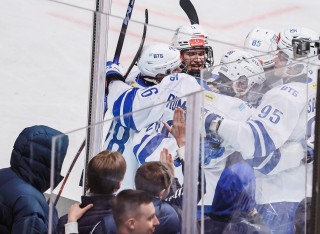 Белые Медведи - МХК Динамо Москва