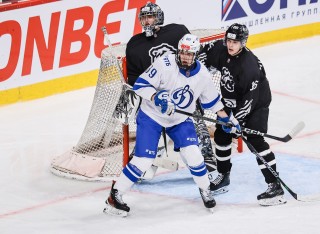 Белые Медведи - МХК Динамо Москва