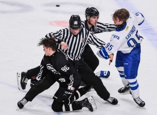 Белые Медведи - МХК Динамо Москва