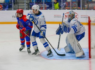 АКМ-Юниор - МХК Динамо Москва