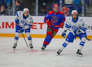 АКМ-Юниор - МХК Динамо Москва