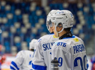 АКМ-Юниор - МХК Динамо Москва