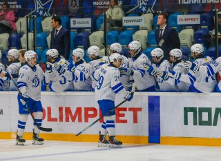 АКМ-Юниор - МХК Динамо Москва