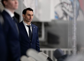 Сахалинские Акулы - МХК Динамо Москва