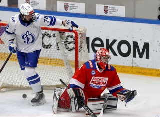 Красная Машина-Юниор - МХК Динамо Москва