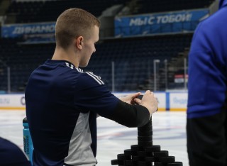 МХК Динамо Москва - СКА-1946