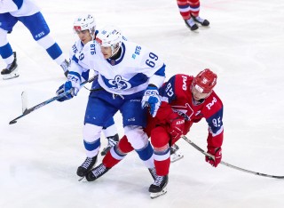 Локо - МХК Динамо Москва