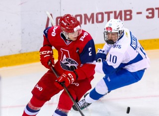 Локо - МХК Динамо Москва