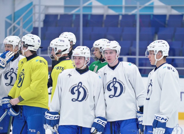 14.11.2023. Тренировка на льду «Академии спорта «Динамо»