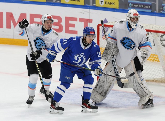 25.09.2025. МХК «Динамо» Мск — «Динамо-Шинник» — 3:2