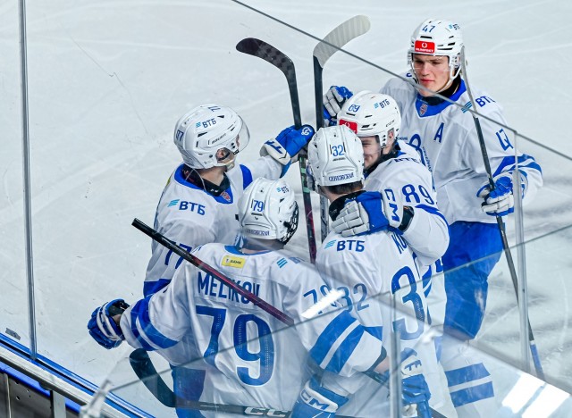 29.09.2025. «Кузнецкие Медведи» — МХК «Динамо» — 4:5OT