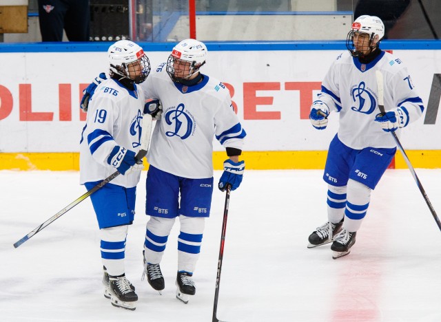 22.10.2025. «Крылья Советов» — МХК «Динамо» Мск — 3:4Б