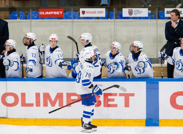 22.10.2025. «Крылья Советов» — МХК «Динамо» Мск — 3:4Б