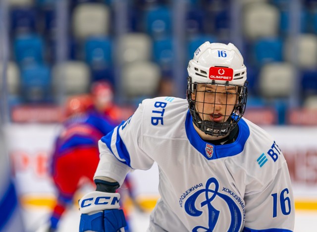 28.10.2025. «АКМ-Юниор» — МХК «Динамо» Мск — 3:4