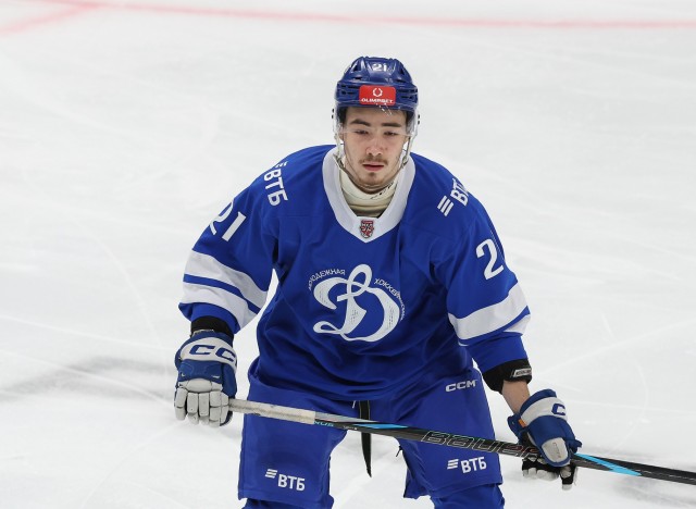 4.11.2025. МХК «Динамо» — «АКМ-Юниор» — 1:3