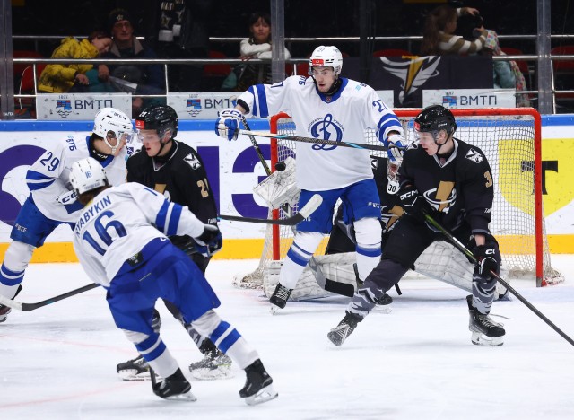 10.11.2025. «Тайфун» — МХК «Динамо» Мск — 0:4