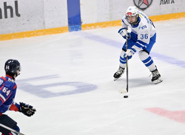 12.11.2025. «Сахалинские Акулы» — МХК «Динамо» Мск — 0:3
