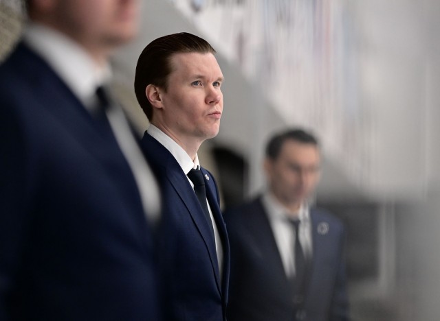 12.11.2025. «Сахалинские Акулы» — МХК «Динамо» Мск — 0:3