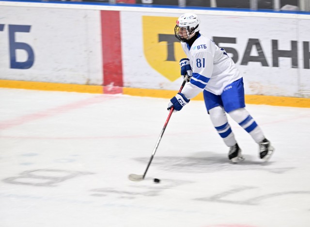 12.11.2025. «Сахалинские Акулы» — МХК «Динамо» Мск — 0:3