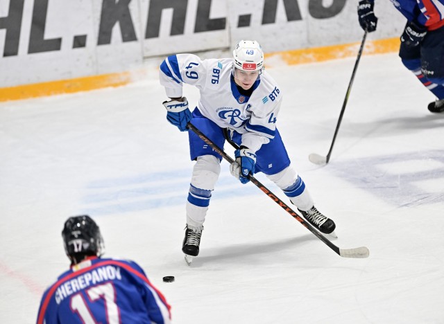 12.11.2025. «Сахалинские Акулы» — МХК «Динамо» Мск — 0:3