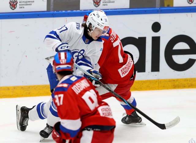 16.11.2025. «Красная Машина-Юниор» — МХК «Динамо» Мск — 3:12