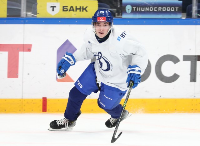 18.11.2025. Тренировка перед матчем с «Атлантом» на льду ВТБ Арены