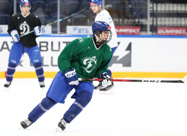 18.11.2025. Тренировка перед матчем с «Атлантом» на льду ВТБ Арены