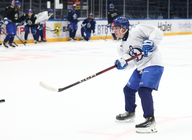 18.11.2025. Тренировка перед матчем с «Атлантом» на льду ВТБ Арены