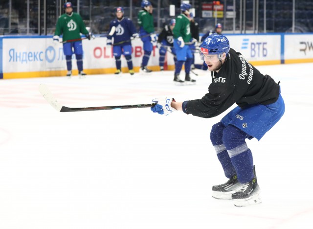 18.11.2025. Тренировка перед матчем с «Атлантом» на льду ВТБ Арены