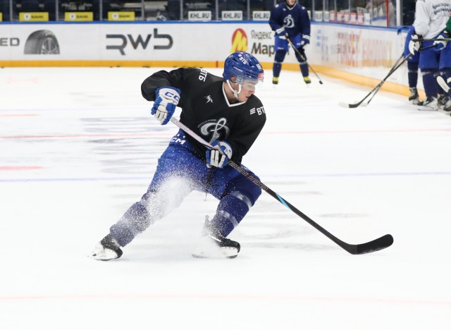 18.11.2025. Тренировка перед матчем с «Атлантом» на льду ВТБ Арены