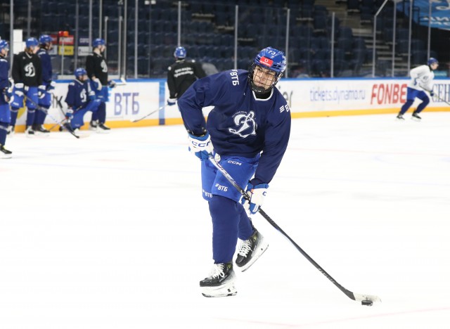 18.11.2025. Тренировка перед матчем с «Атлантом» на льду ВТБ Арены