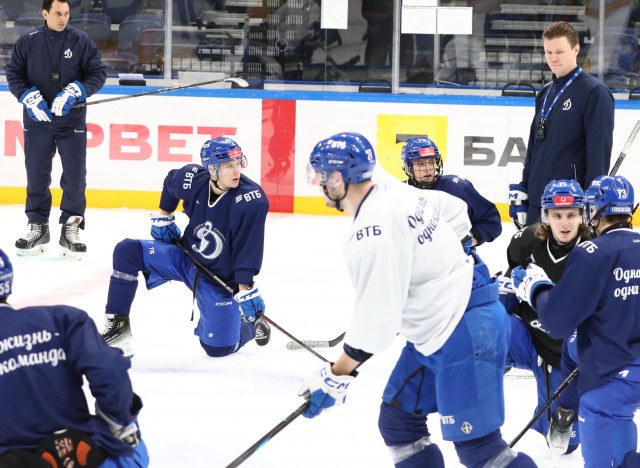 18.11.2025. Тренировка перед матчем с «Атлантом» на льду ВТБ Арены